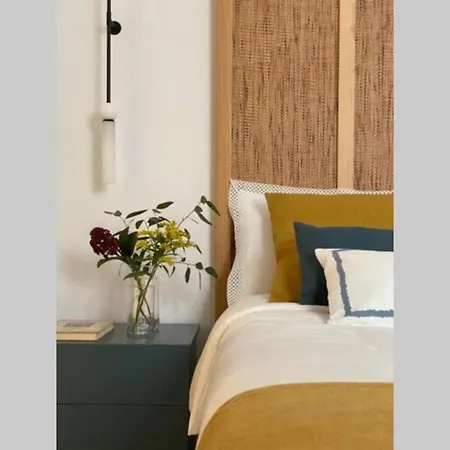 Palacio Caballeros. Parking/wifi Apartment