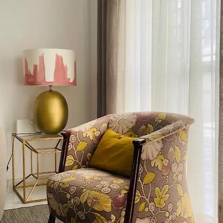 Palacio Caballeros. Parking/wifi Apartment *